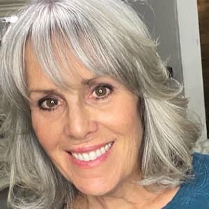 Meet your Posher, Connie